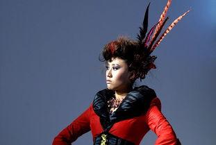 娱乐吃瓜君奇装异服